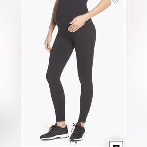 Zella maternity leggings 7/8 length Small